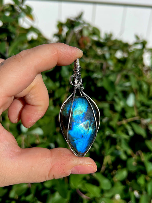 Labradorite Wire Wrapped Necklace